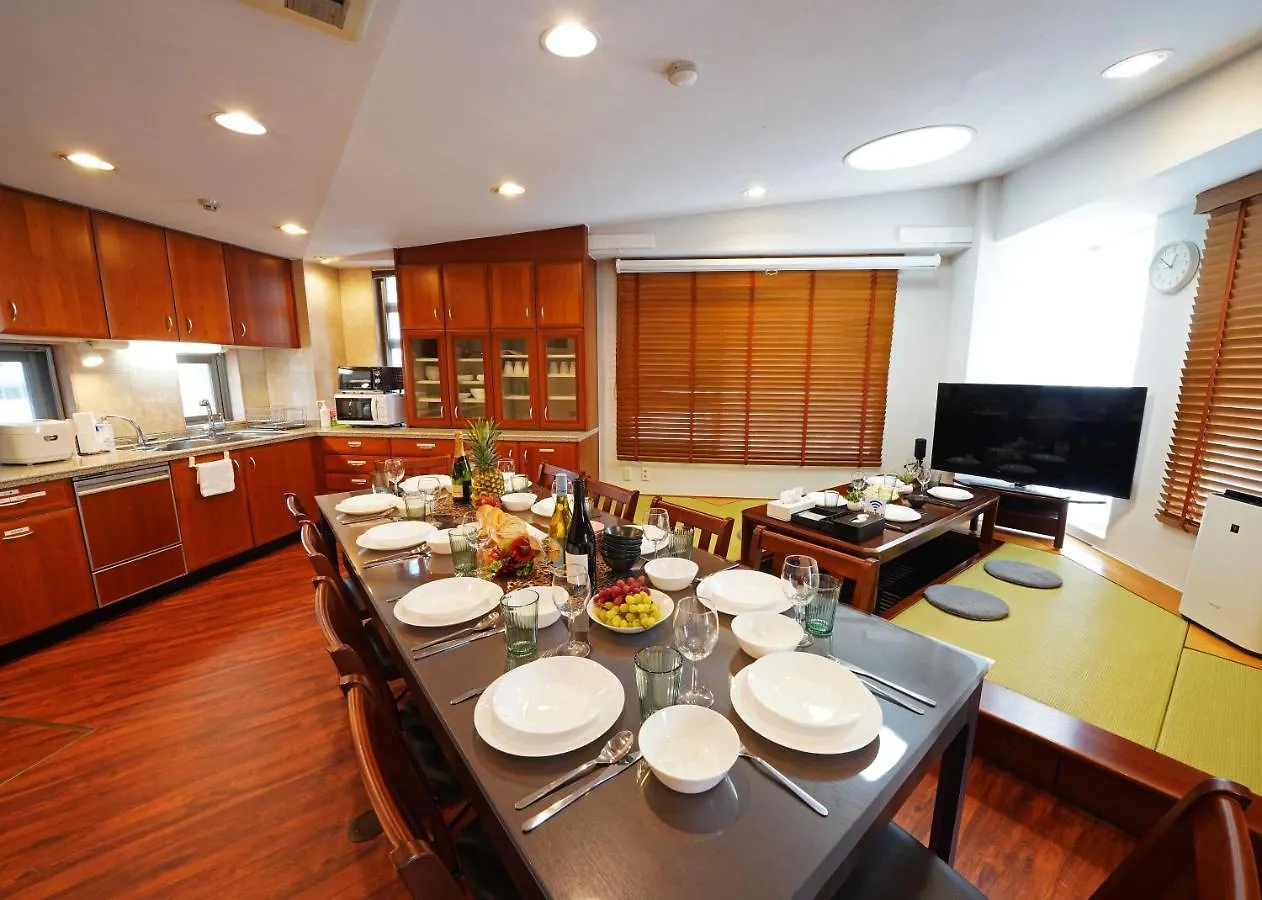 Apartment 龍馬ザタワー Ryuma The Tower 一棟貸切の宿 Tokyo Japan