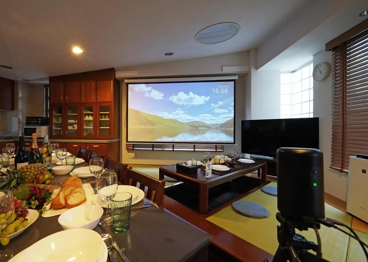 Apartment 龍馬ザタワー Ryuma The Tower 一棟貸切の宿 Tokyo Japan