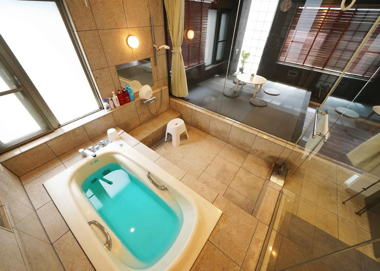 Apartment 龍馬ザタワー Ryuma The Tower 一棟貸切の宿 Tokyo Japan
